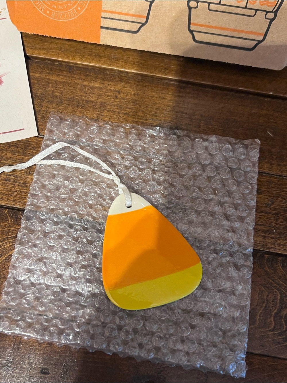 Longaberger Vintage Candy Corn Votives Set + Bonus Candy Corn Tie-On 🍂 - Picture 7 of 10